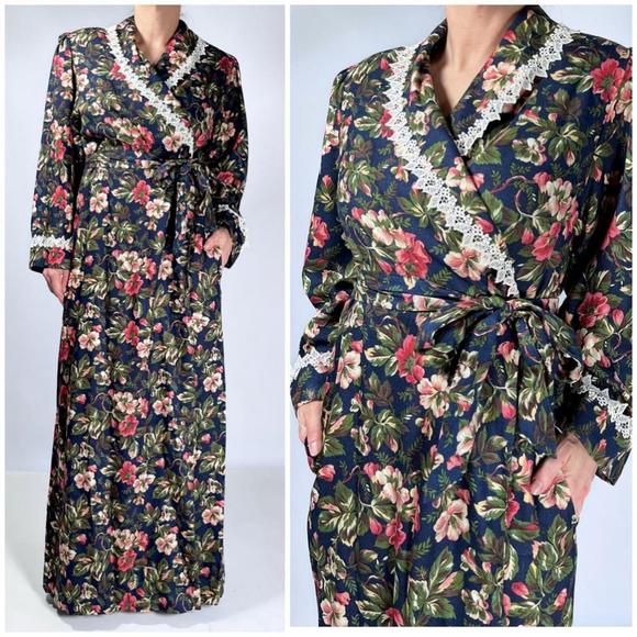 NEW VTG! Women's Fantasies by Morgan Taylor Floral Silk Wool Robe M Blue Pink - Picture 1 of 9